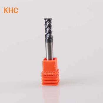 賴小姐讓KHC進(jìn)口刀具替代了以前舊刀具