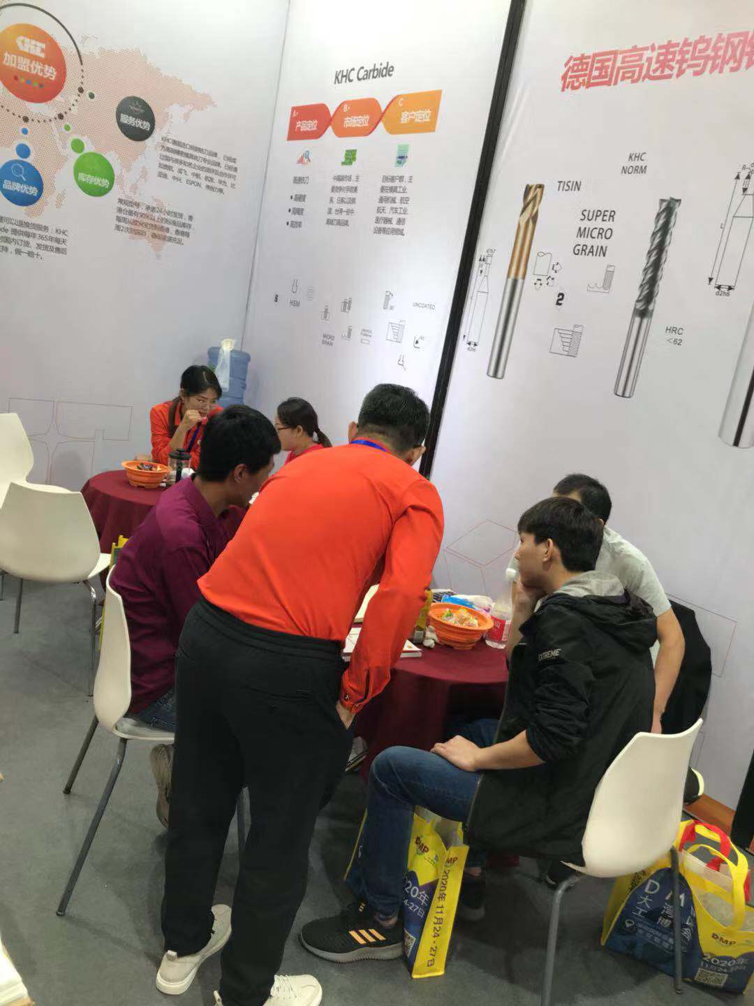 鎢鋼圓鼻銑刀 鎢鋼圓鼻銑刀